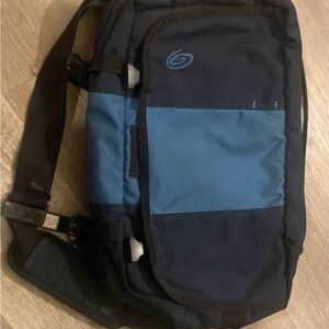 Timbuk 2 Messenger laptop and gear bag converts to back pack
